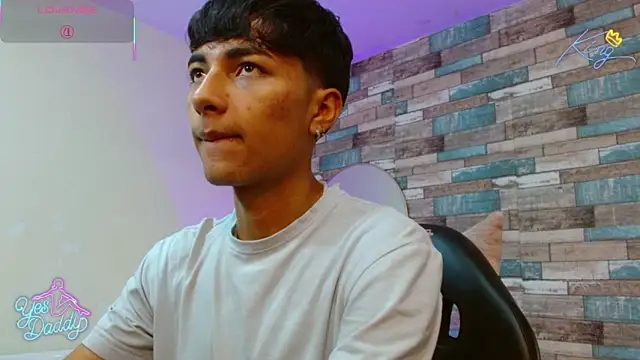 Snapshot of osamu_tay chatting on March 1, 2026, 12:18 pm osamu tay online show from March 1, 2026, 12:18 pm