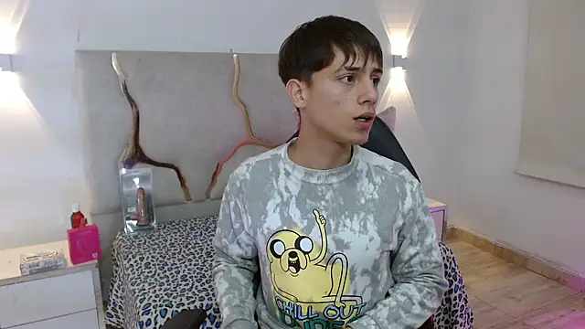 EVAN TAY online show from February 28, 2026, 3:07 am