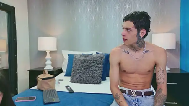 MadyAndEthan online show from April 8, 2026, 12:49 pm