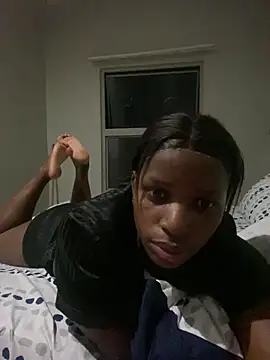 PrimaDonnaxx online show from February 10, 2026, 9:19 pm