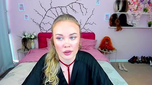 AnnaWillowX online show from February 1, 2026, 1:20 pm