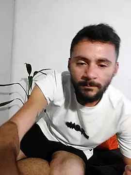 Snapshot of Erickpritz_xh chatting on March 15, 2026, 9:21 pm Erickpritz xh online show from March 15, 2026, 9:21 pm