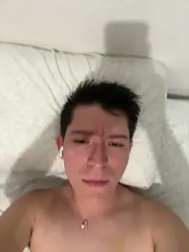 DulceGDL25 online show from March 5, 2026, 7:59 am