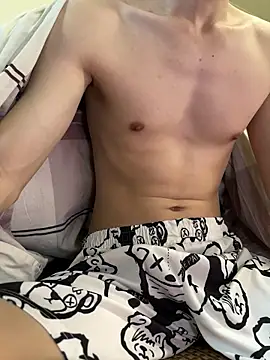 llkiki online show from February 21, 2026, 4:02 am