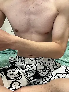 llkiki online show from March 25, 2026, 4:07 am