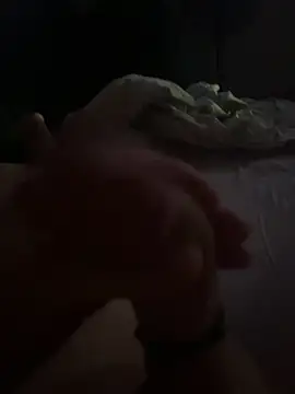 xxxgarnachu online show from February 8, 2026, 11:24 am