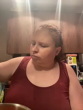 Sarahtjeuh  online show from April 3, 2026, 8:51 pm