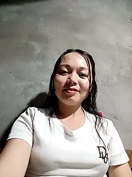 Snapshot of Rose-222 chatting on February 15, 2026, 5:59 am Rose-222 online show from February 15, 2026, 5:59 am