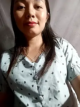 Rose-222 online show from May 10, 2026, 6:40 am