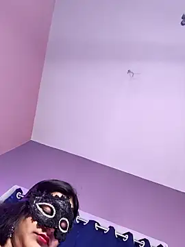 Snapshot of noty_girl2 chatting on February 13, 2026, 2:35 pm noty girl2 online show from February 13, 2026, 2:35 pm