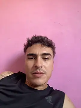 Snapshot of vanilla_Kush chatting on February 13, 2026, 6:15 pm vanilla Kush online show from February 13, 2026, 6:15 pm