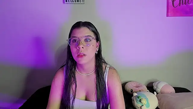 ViolettM online show from March 24, 2026, 8:14 pm