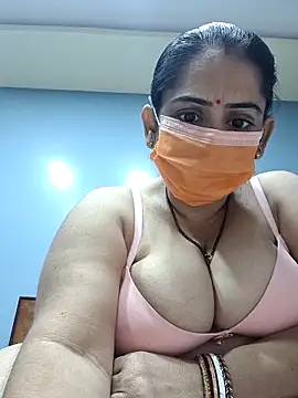 Snapshot of diyam4002 chatting on February 2, 2026, 7:18 am diyam4002 online show from February 2, 2026, 7:18 am