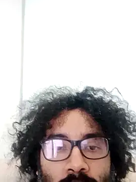 Snapshot of Batou1683 chatting on February 5, 2026, 8:52 am Batou1683 online show from February 5, 2026, 8:52 am