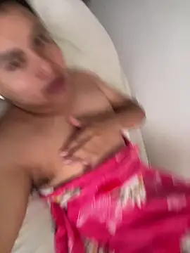 andresmahecha777 online show from February 17, 2026, 6:47 pm