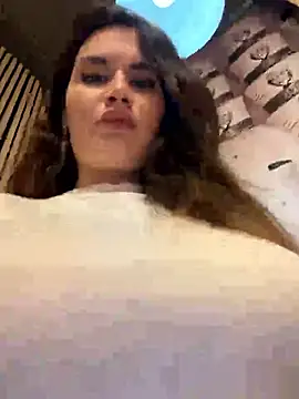 TattooGirlAlia online show from January 14, 2026, 8:03 pm