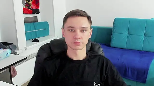 Snapshot of Alexmansuper chatting on March 11, 2026, 8:15 pm Alexmansuper online show from March 11, 2026, 8:15 pm