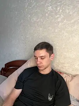 Snapshot of Alexmansuper chatting on March 21, 2026, 8:19 am Alexmansuper online show from March 21, 2026, 8:19 am