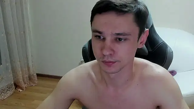 Snapshot of Alexmansuper chatting on April 4, 2026, 8:50 pm Alexmansuper online show from April 4, 2026, 8:50 pm