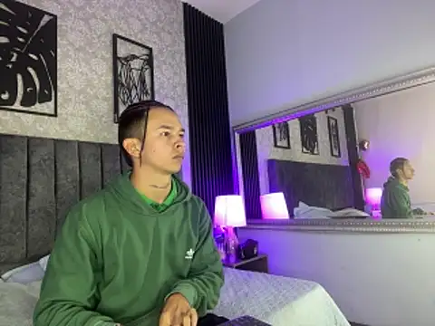 Snapshot of bliinkii_and_luka_ chatting on February 21, 2026, 12:28 pm bliinkii and luka online show from February 21, 2026, 12:28 pm