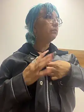 lilith rr online show from March 18, 2026, 3:20 am