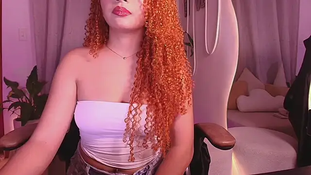  lindapynk  online show from February 17, 2026, 1:35 am