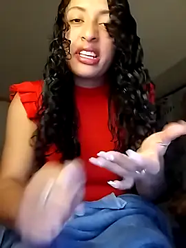 Snapshot of Churitos69 chatting on February 13, 2026, 2:07 am Churitos69 online show from February 13, 2026, 2:07 am