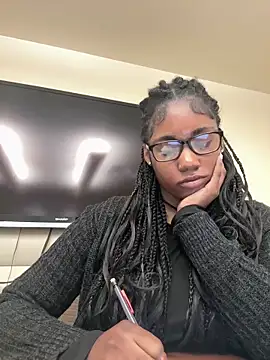 Snapshot of Ebonythroat777 chatting on March 26, 2026, 5:51 pm Ebonythroat777 online show from March 26, 2026, 5:51 pm