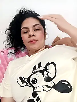 luna pinky online show from February 2, 2026, 7:12 pm