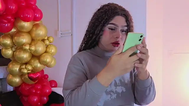 megara hott online show from February 6, 2026, 2:20 pm