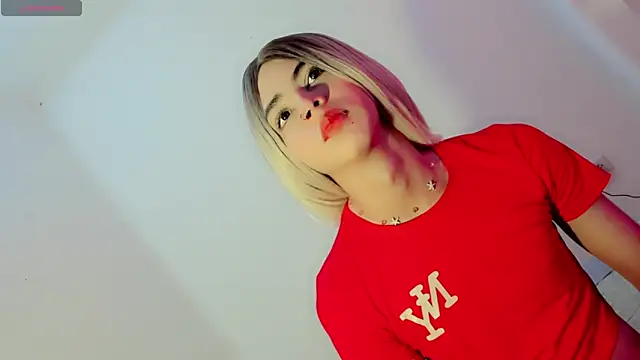 zoe rous2 online show from February 2, 2026, 2:05 pm