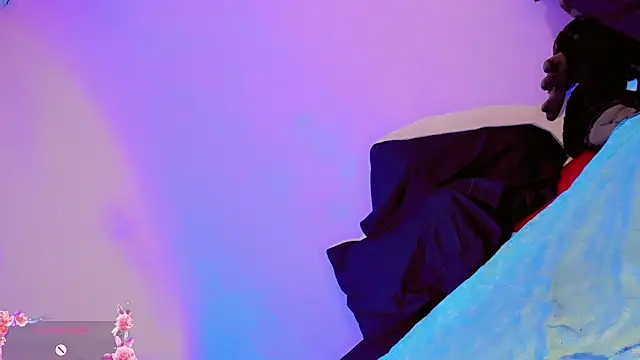 Snapshot of zoe_rous2 chatting on March 18, 2026, 1:47 pm zoe rous2 online show from March 18, 2026, 1:47 pm