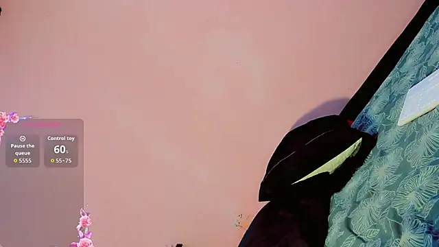 Snapshot of zoe_rous2 chatting on April 8, 2026, 12:16 pm zoe rous2 online show from April 8, 2026, 12:16 pm