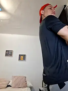 Snapshot of Zarc_Jhonson chatting on January 24, 2025, 9:28 am Zarc Jhonson online show from January 24, 2025, 9:28 am