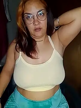 kuramaqueen online show from July 18, 2026, 9:46 am