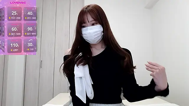 Snapshot of YURINA1230 chatting on April 3, 2026, 6:00 am YURINA1230 online show from April 3, 2026, 6:00 am