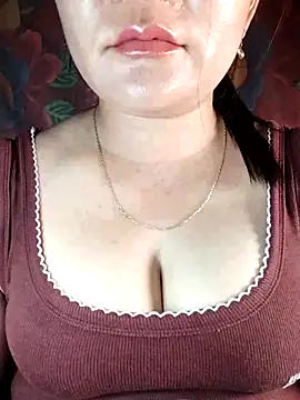 Reina Fcup01 online show from February 19, 2026, 7:26 am