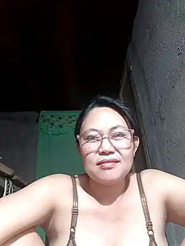 hotpinay 45 online show from February 8, 2026, 8:18 am