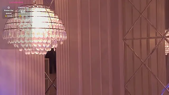 Snapshot of MollyHilton chatting on February 4, 2026, 3:01 am MollyHilton online show from February 4, 2026, 3:01 am