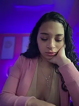 Snapshot of Sasha-18 chatting on February 10, 2026, 12:20 pm Sasha-18 online show from February 10, 2026, 12:20 pm