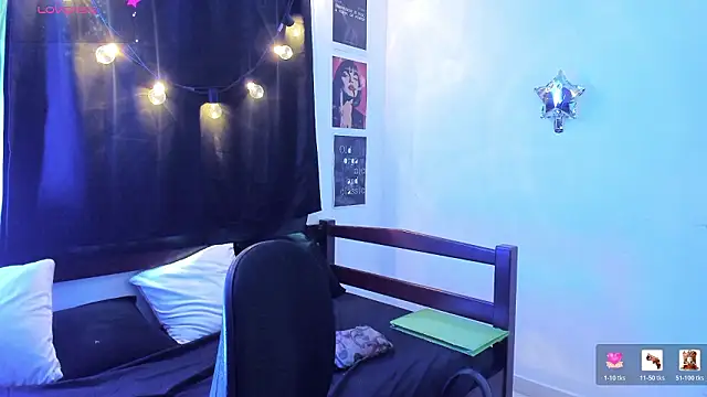 Snapshot of SamanthaGriim chatting on February 21, 2026, 10:11 pm SamanthaGriim online show from February 21, 2026, 10:11 pm