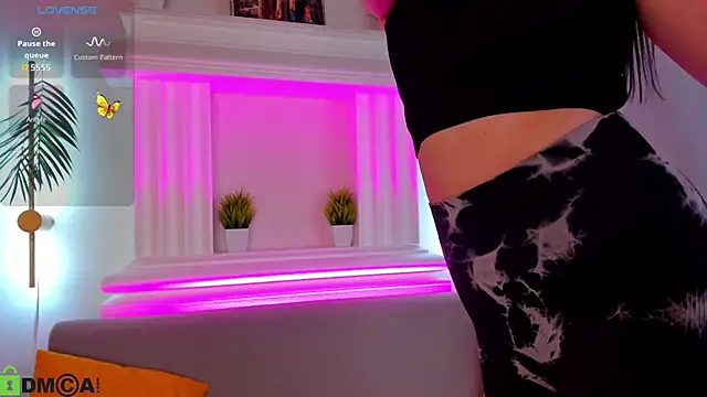 Snapshot of Jenny__Miller chatting on February 27, 2026, 1:05 am Jenny Miller online show from February 27, 2026, 1:05 am