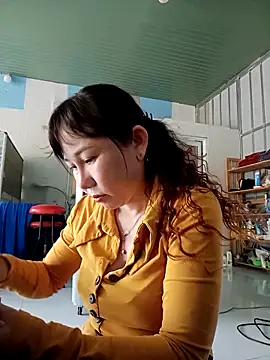 Ana-love2026 online show from February 16, 2026, 1:02 am