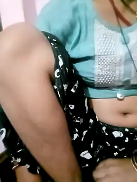 Snapshot of Rani_93036 chatting on February 16, 2026, 5:42 pm Rani 93036 online show from February 16, 2026, 5:42 pm