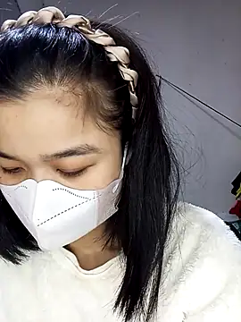 Snapshot of Daisy-lusia2026 chatting on February 3, 2026, 12:20 am Daisy-lusia2026 online show from February 3, 2026, 12:20 am