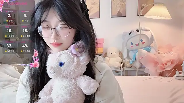 Luminous4173 online show from February 24, 2026, 8:34 am