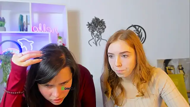 Snapshot of stella_flower chatting on February 13, 2026, 12:34 pm stella flower online show from February 13, 2026, 12:34 pm