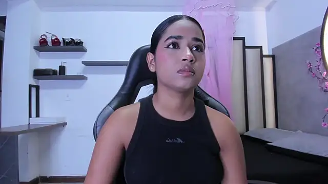 Snapshot of Shirleytaylor- chatting on February 21, 2026, 11:55 am Shirleytaylor- online show from February 21, 2026, 11:55 am