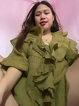 Emxinhka1 online show from April 17, 2026, 12:19 pm