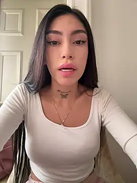 Bonny Eva online show from March 17, 2026, 10:13 pm